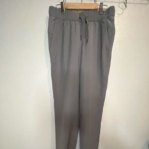 LULULEMON ON THE FLY JOGGER